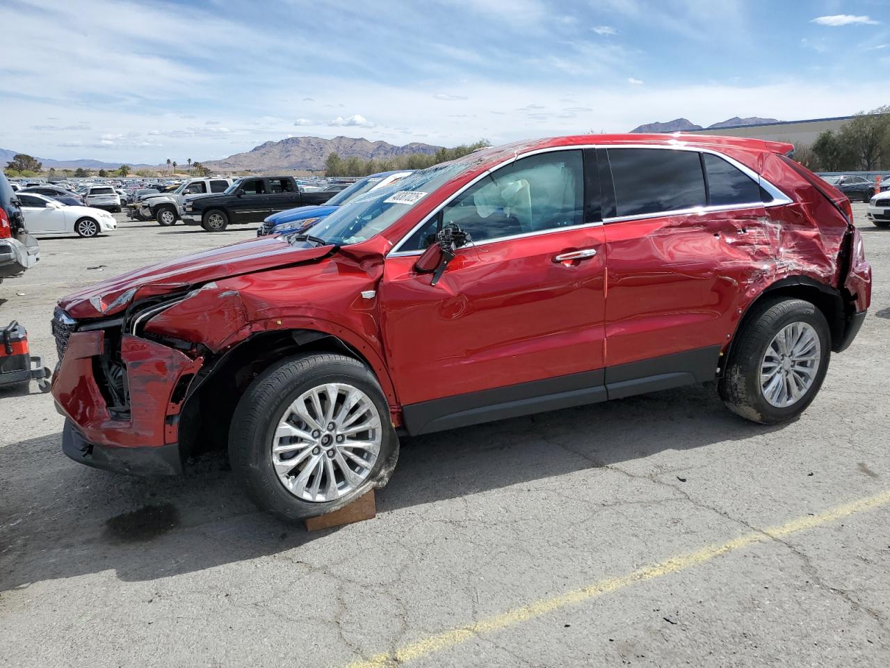 2024 CADILLAC XT4 LUXURY VIN:1GYAZAR47RF111817