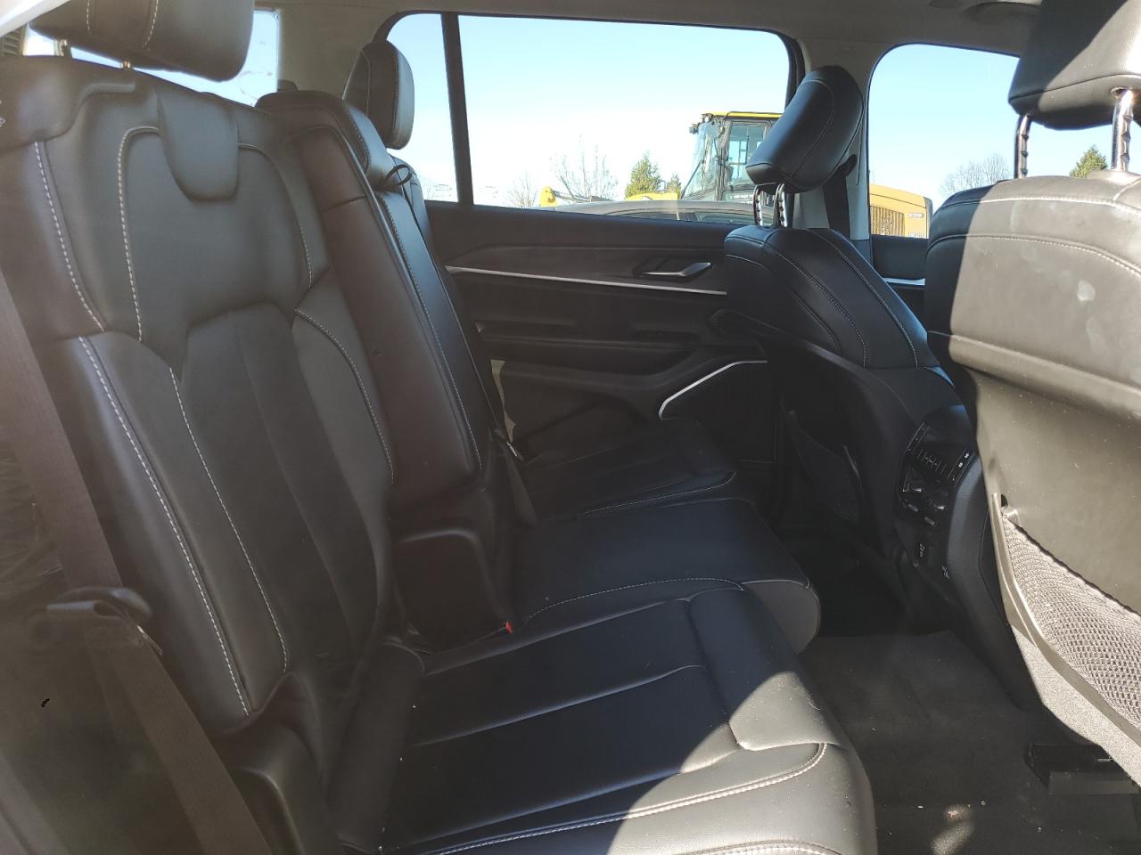 2022 JEEP GRAND CHEROKEE L LIMITED VIN:1C4RJKBG4N8551180