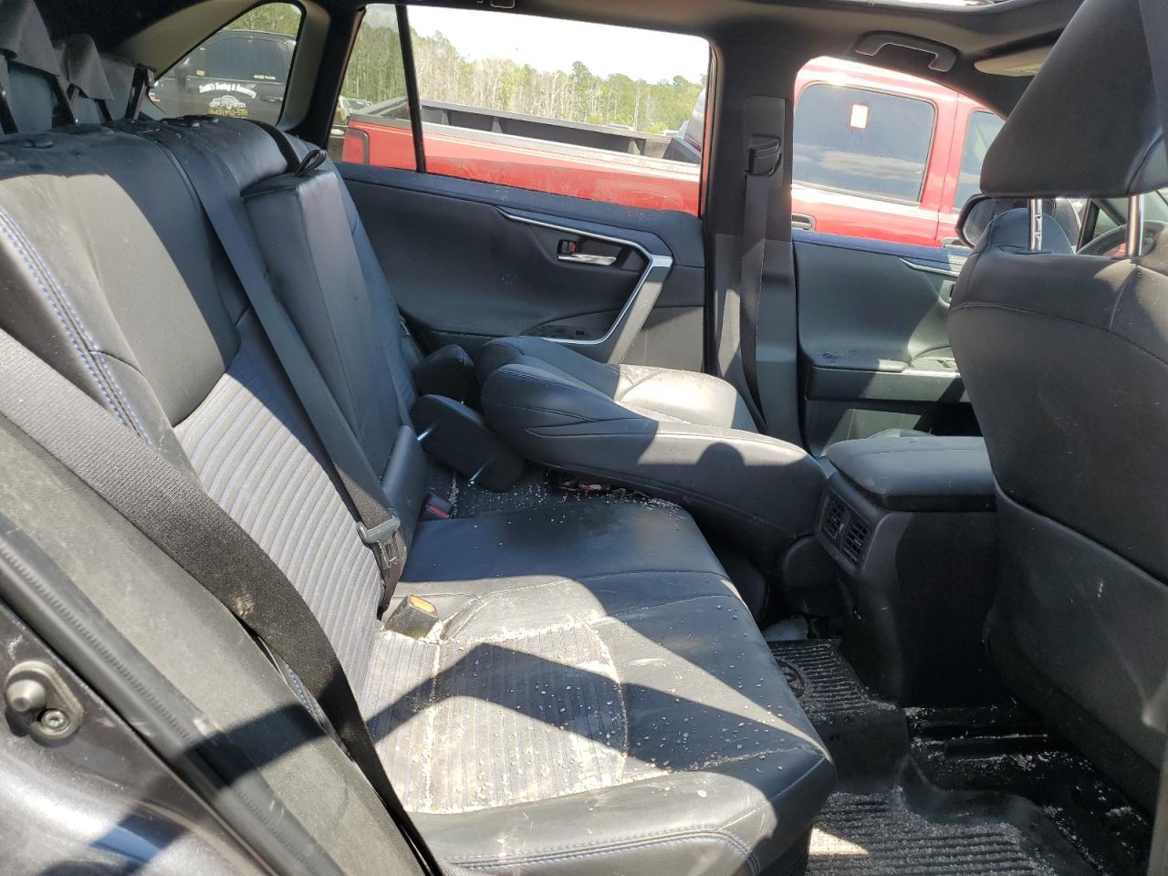 2022 TOYOTA RAV4 XSE VIN:2T3E6RFV4NW037728