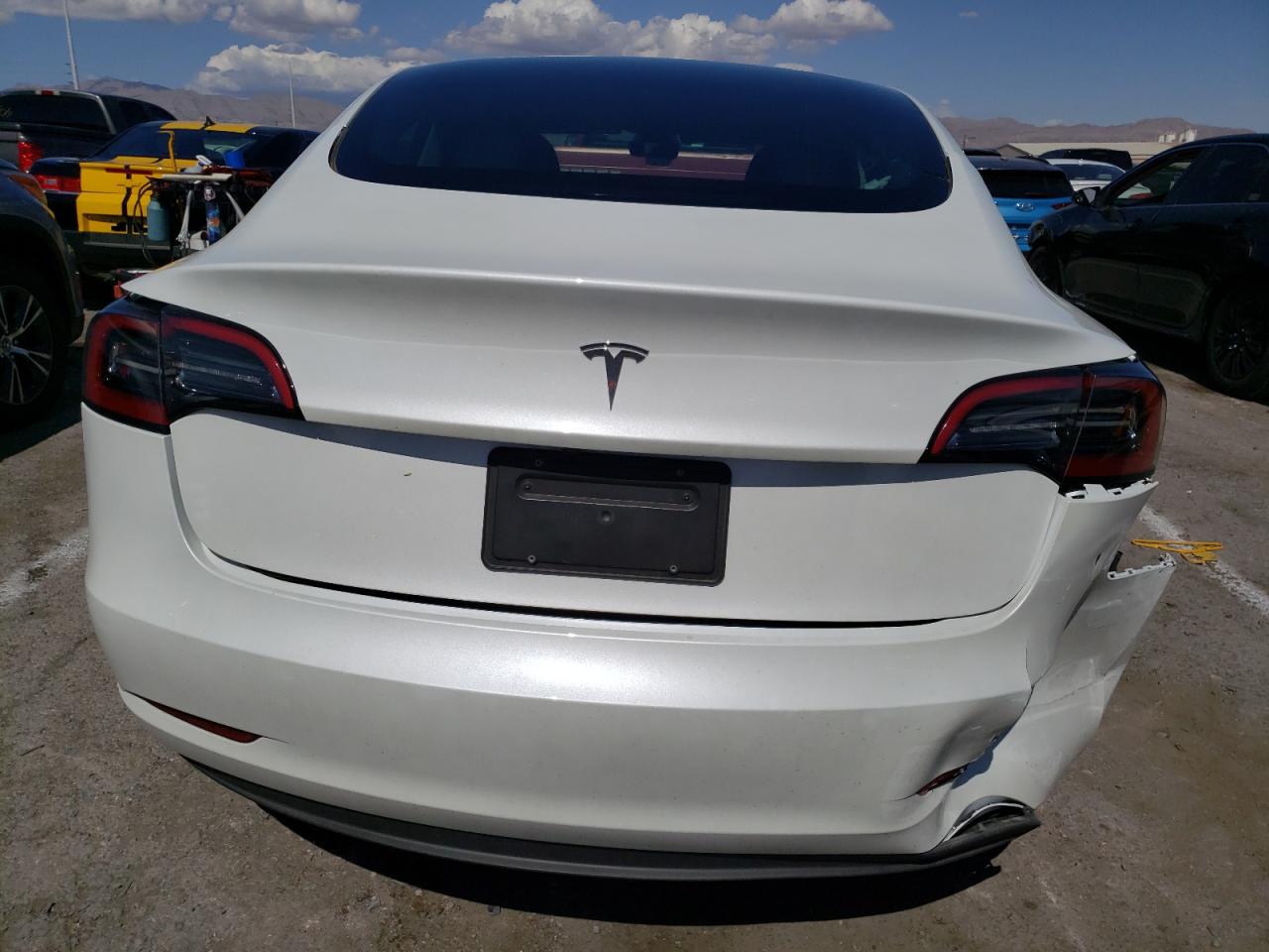 2023 TESLA MODEL 3  VIN:5YJ3E1EAXPF583436