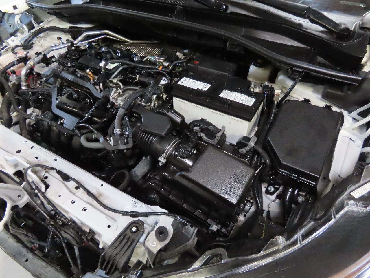 2022 TOYOTA COROLLA CROSS XLE VIN:7MUDAABG8NV032932