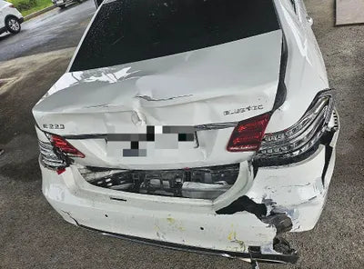 2016 Mercedes-Benz E 220 VIN: