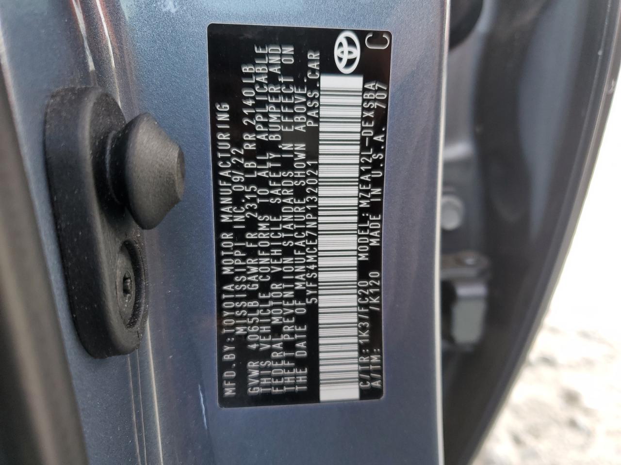 2022 TOYOTA COROLLA SE VIN:5YFS4MCE7NP132021