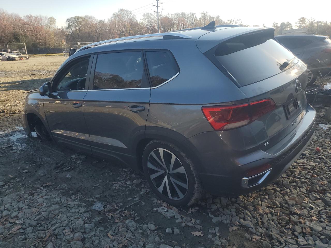 2022 VOLKSWAGEN TAOS SE VIN:3VVTX7B22NM071321