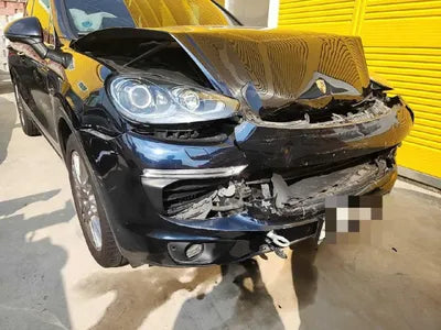 2016 Porsche Cayenne VIN: