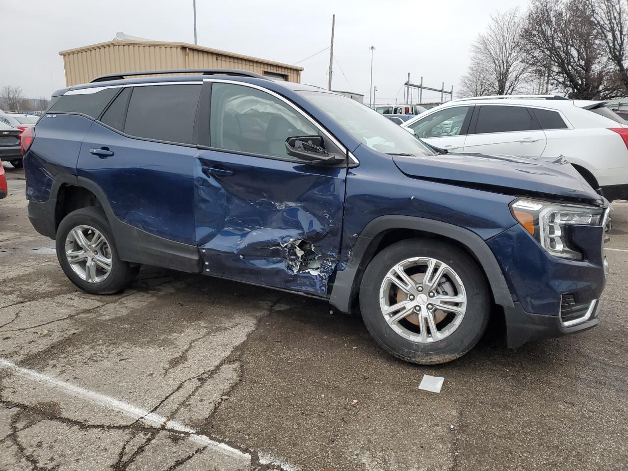 2022 GMC TERRAIN SLE VIN:3GKALMEV5NL206937