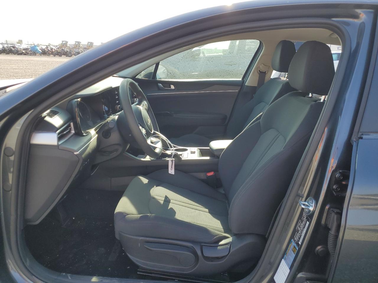 2023 KIA K5 LXS VIN:WP0AA2A8XNS255297
