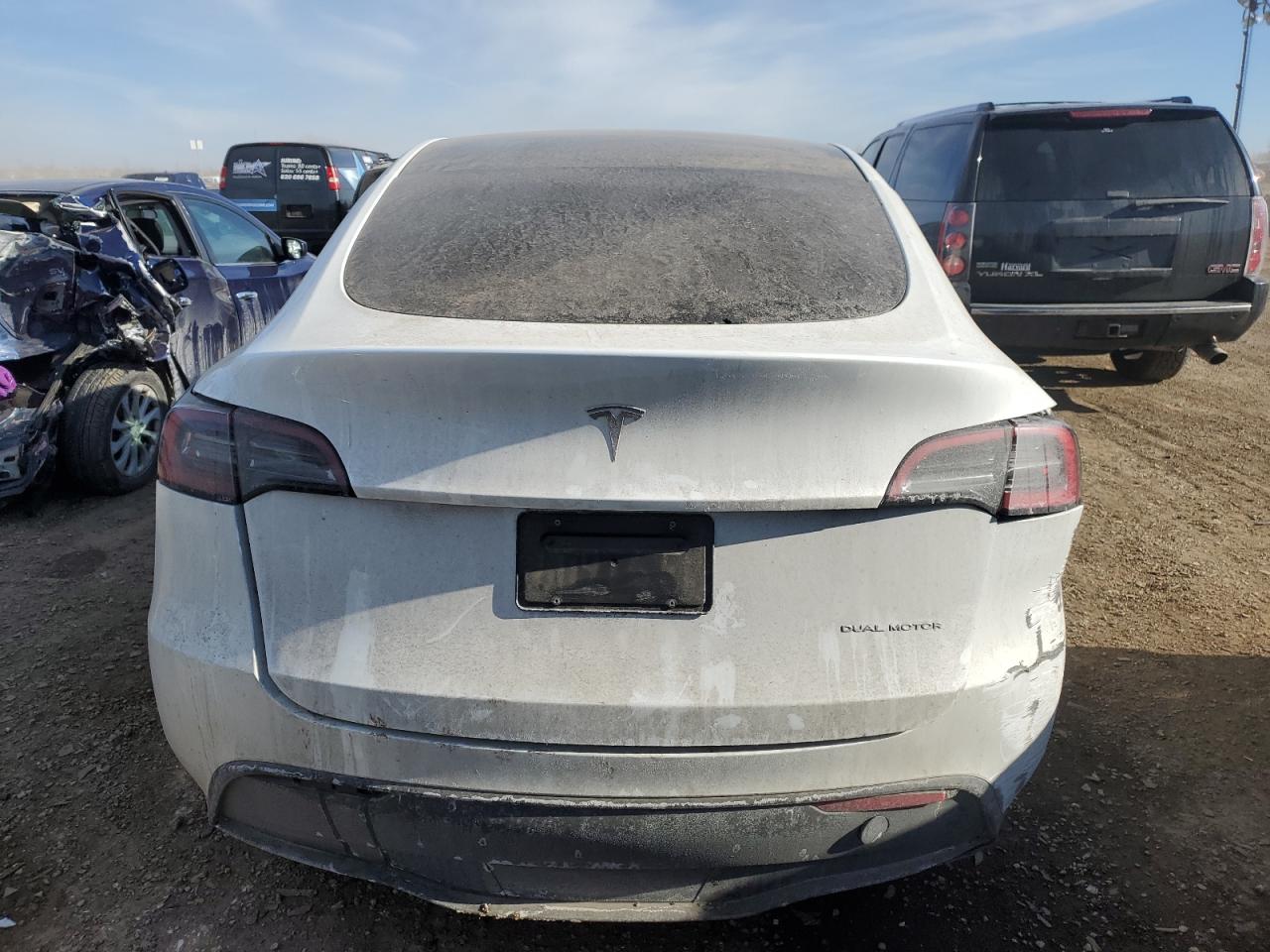 2023 TESLA MODEL Y  VIN:7SAYGDEE9PA028773