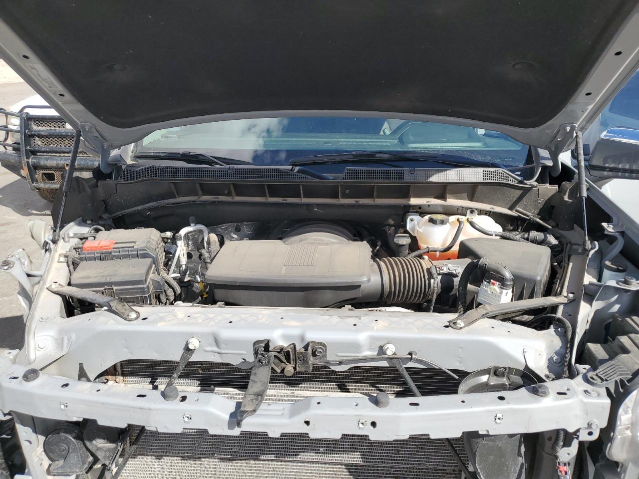 2024 CHEVROLET SILVERADO K1500 LT VIN:2GCUDDED7R1220844