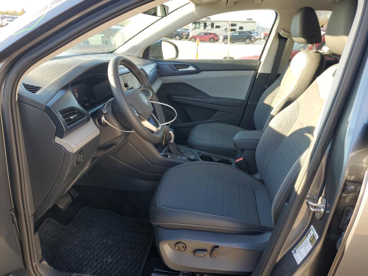 2024 VOLKSWAGEN TAOS SE VIN:3VVVX7B22RM063962