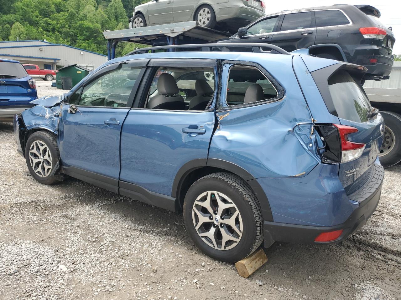 2023 SUBARU FORESTER PREMIUM VIN:JF2SKAEC3PH499031