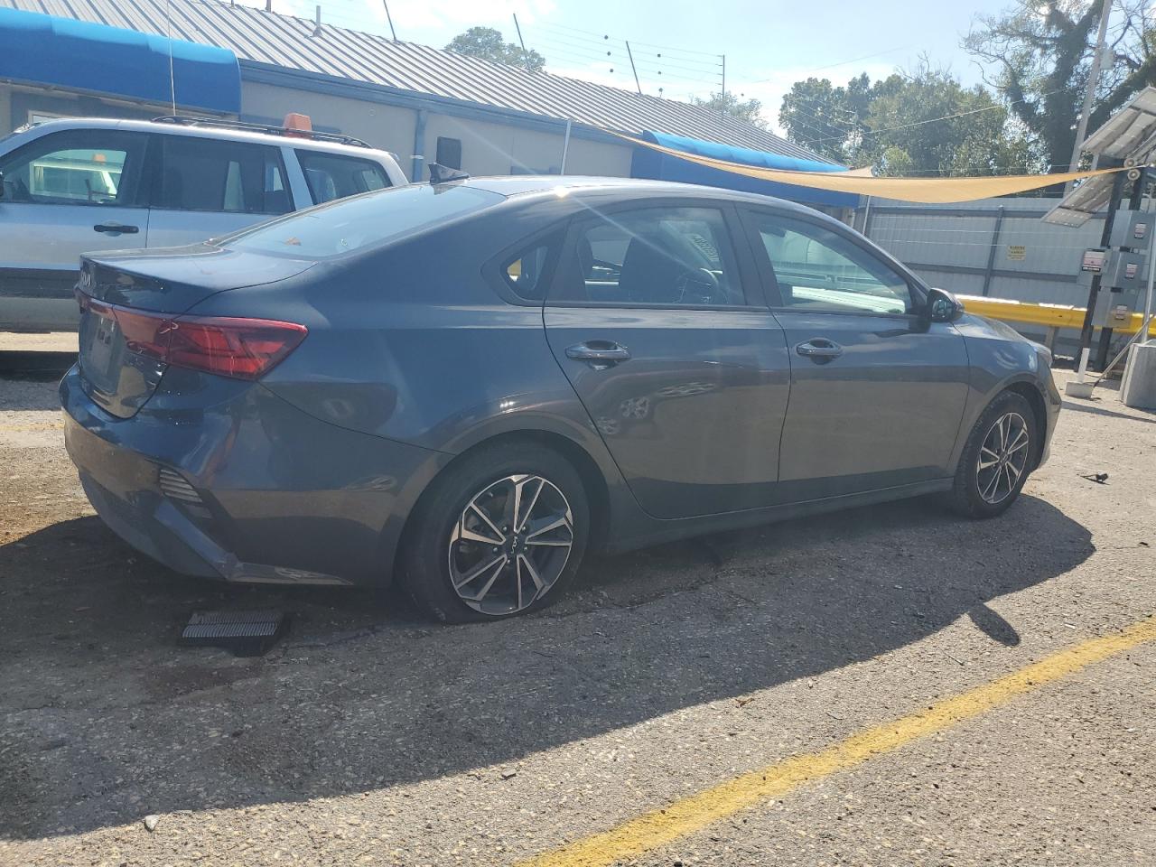 2023 KIA FORTE LX VIN:3KPF24AD9PE654171