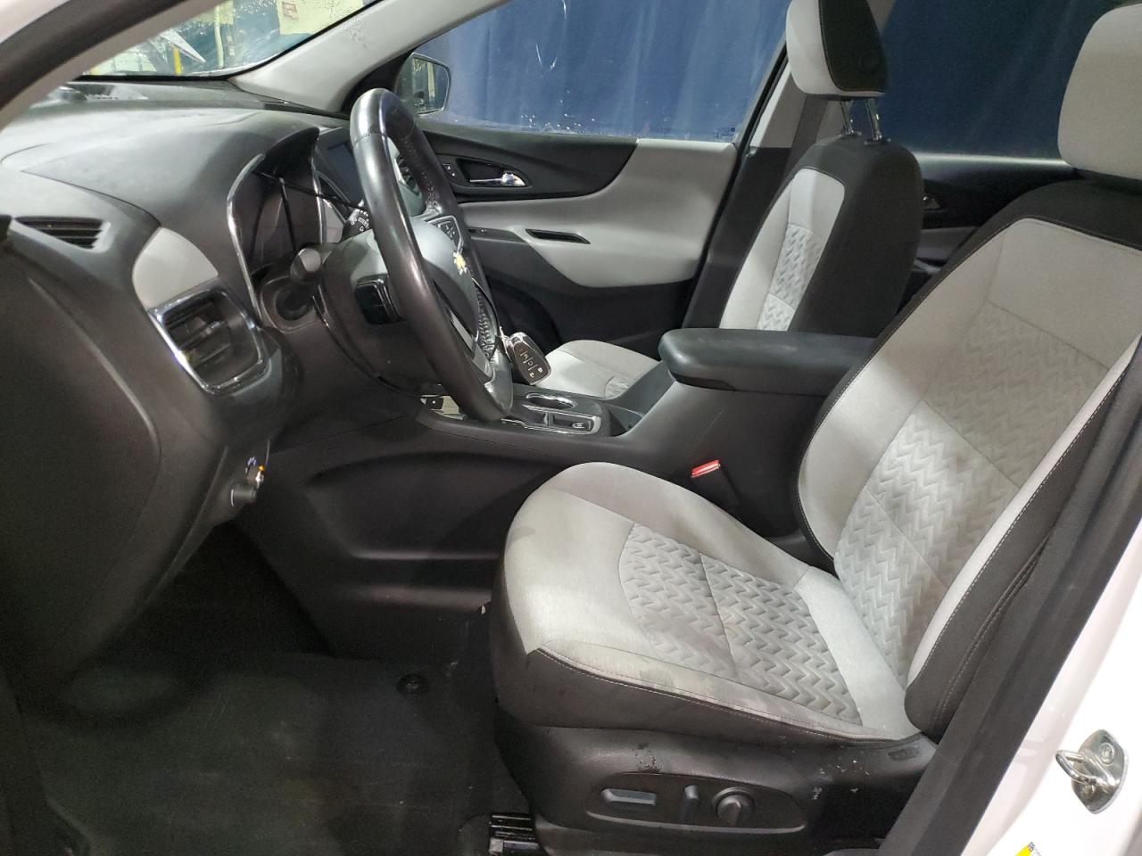 2022 CHEVROLET EQUINOX LT VIN:3GNAXUEV8NL232617