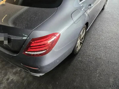 2017 Mercedes-Benz E 200 VIN: