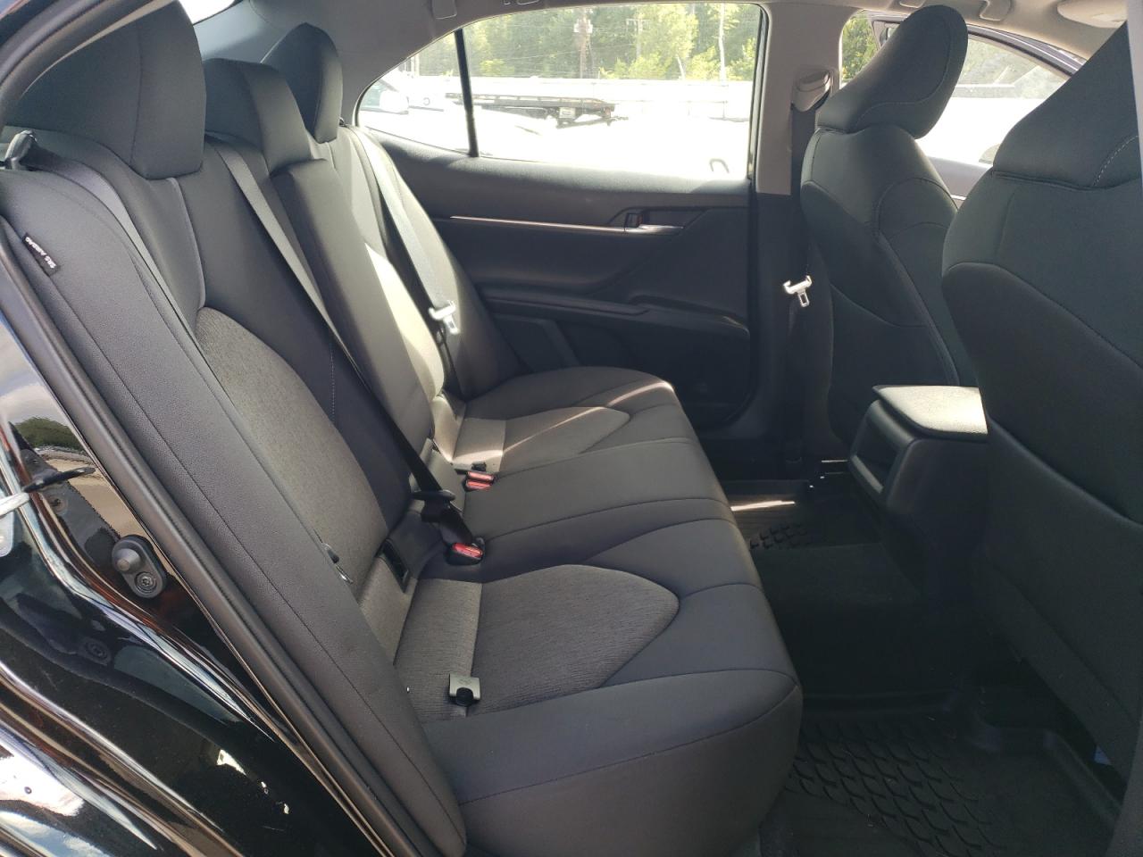 2022 TOYOTA CAMRY LE VIN:4T1C11BKXNU069739