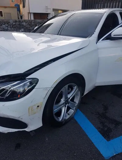 2018 Mercedes-Benz E 200 WDDZF4CB1JA420460 VIN:WDDZF4CB1JA420460