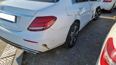 2019 Mercedes-Benz E 220 WDDZF0EB1KA690277 VIN:WDDZF0EB1KA690277