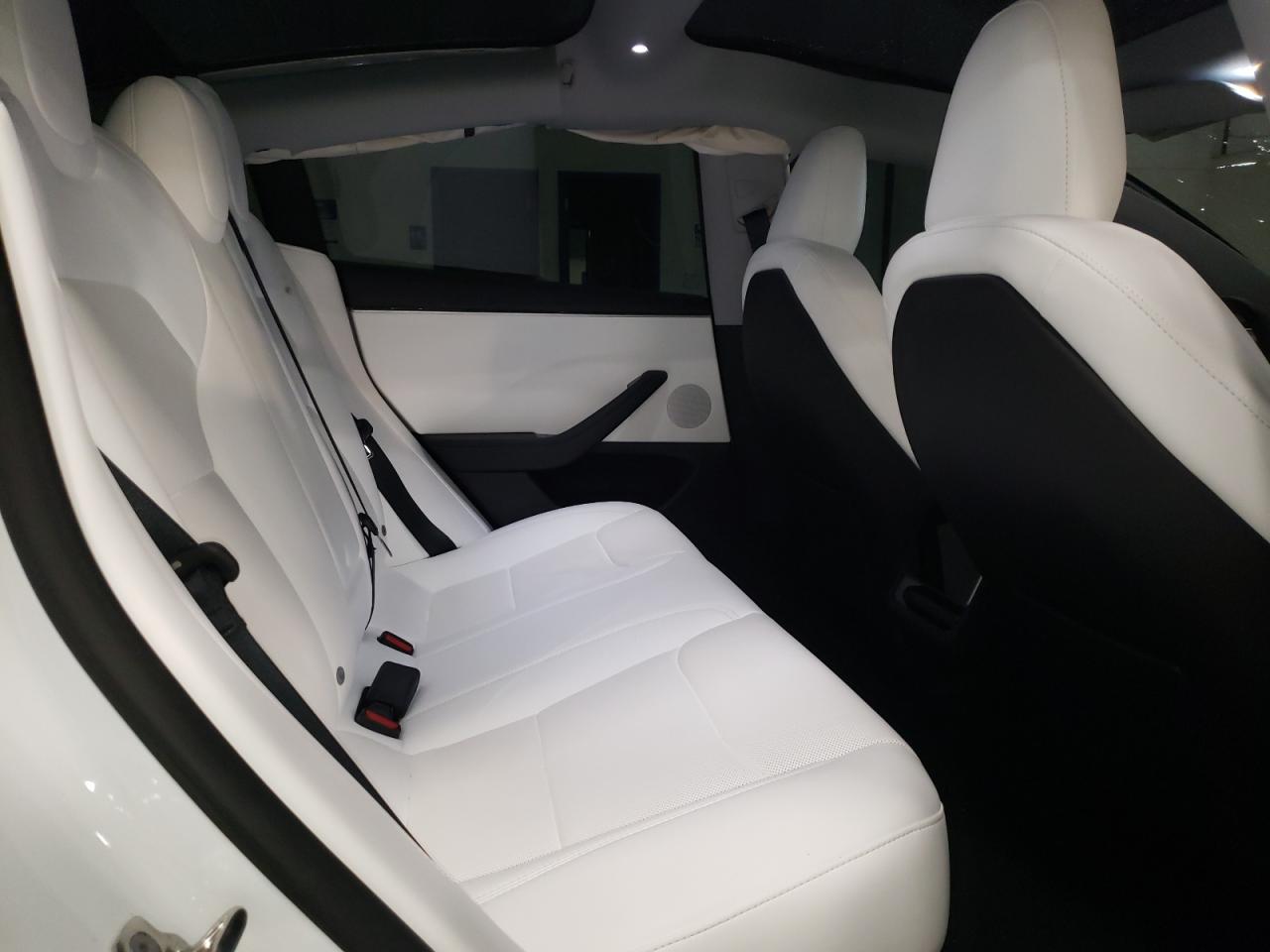 2024 TESLA MODEL 3  VIN:5YJ3E1EB8RF827712