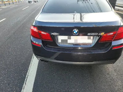 2016 BMW 520 VIN:
