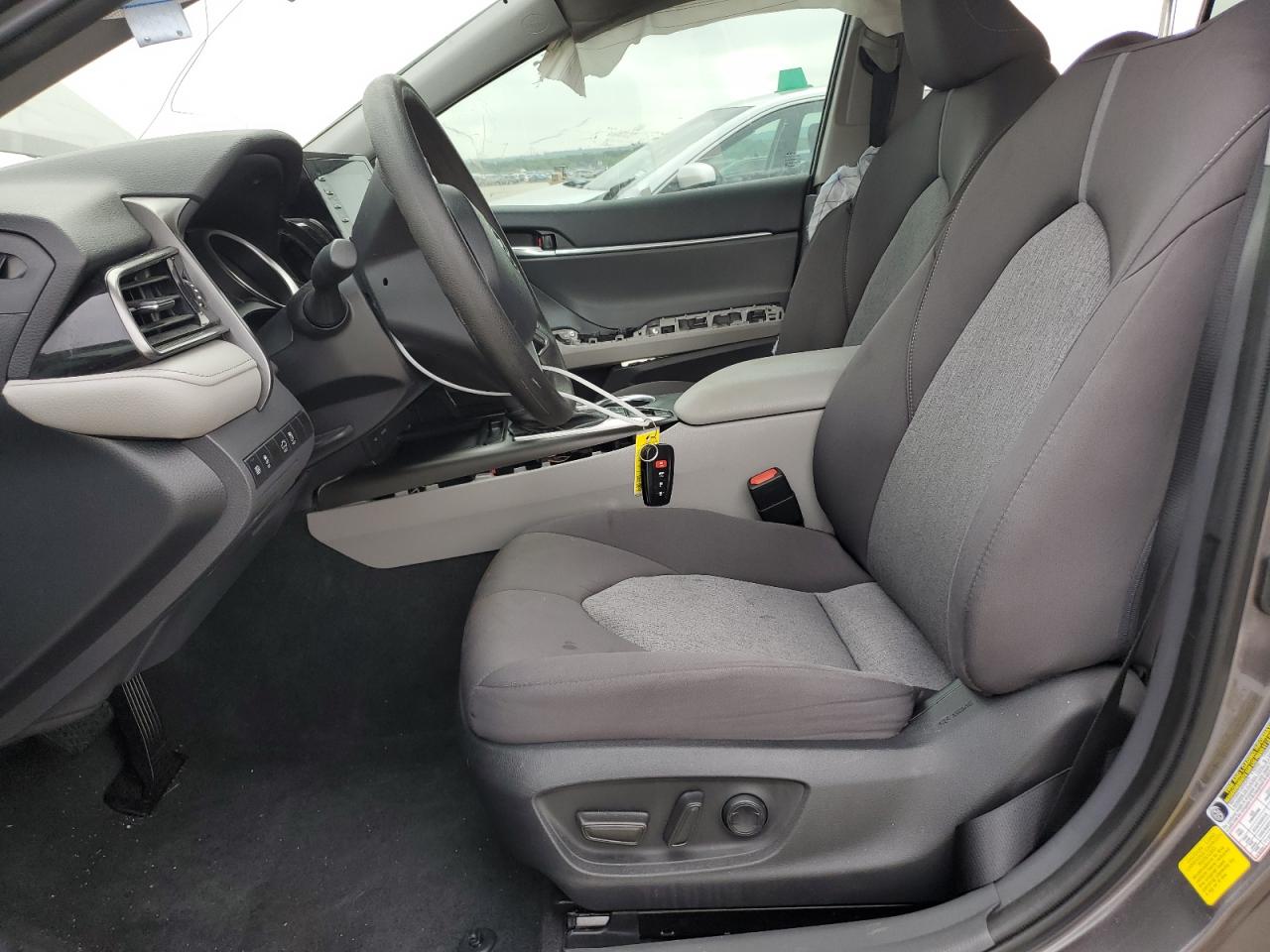 2022 TOYOTA CAMRY LE VIN:4T1C31AK9NU579219