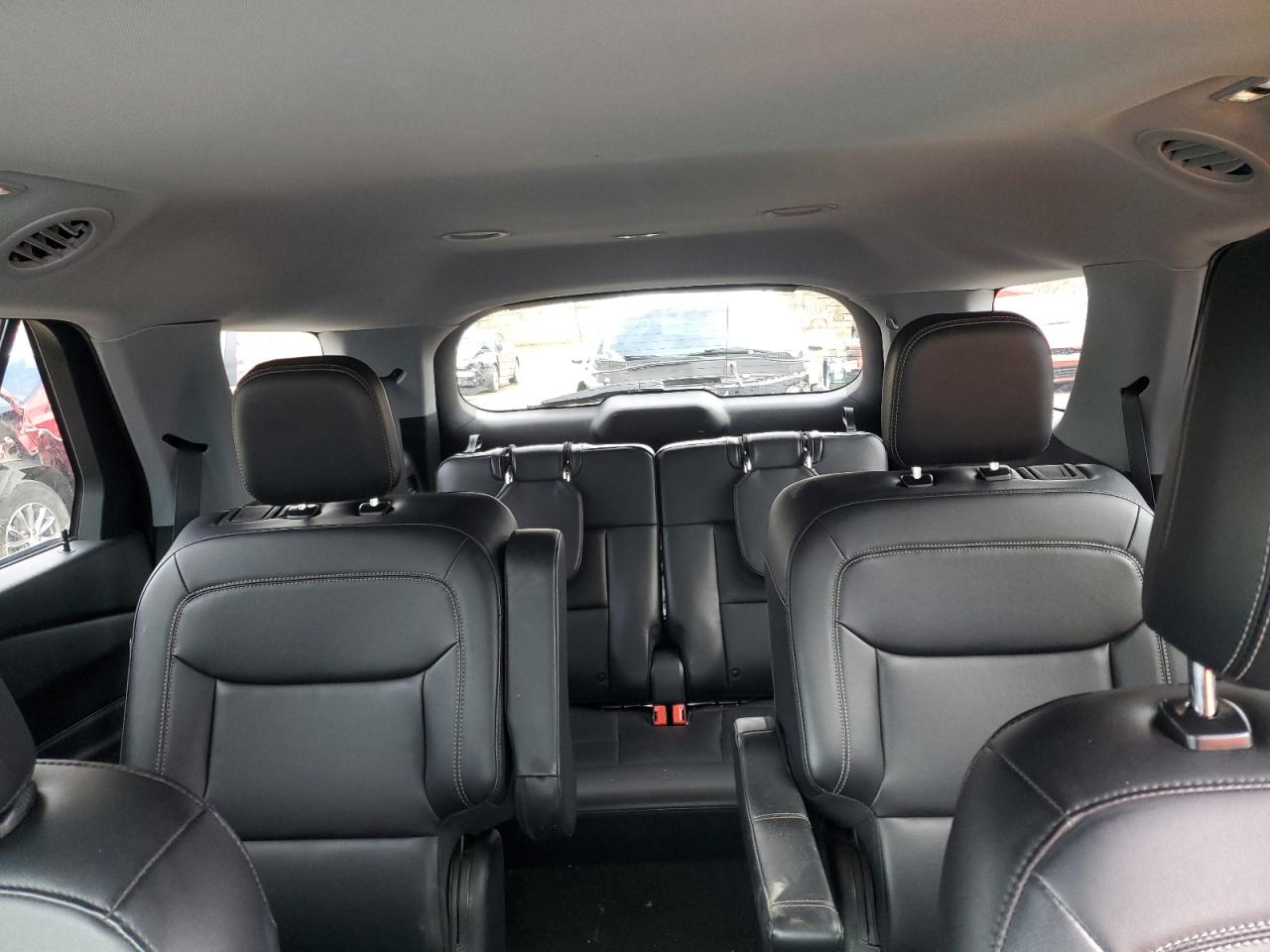 2022 FORD EXPLORER XLT VIN:1FMSK8DH7NGA62104