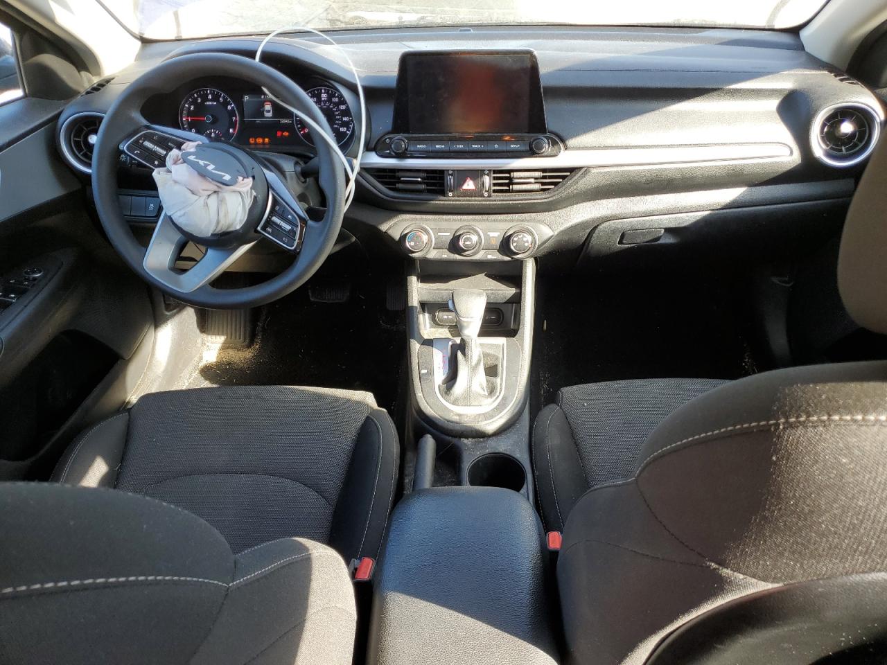 2023 KIA FORTE LX VIN:3KPF24AD9PE555835