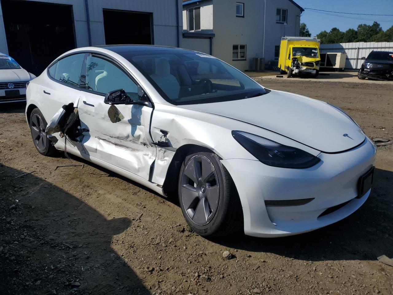2023 TESLA MODEL 3  VIN:5YJ3E1EA0PF513220
