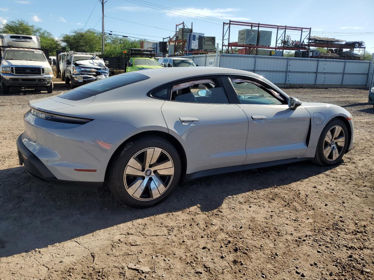 2024 PORSCHE TAYCAN  VIN:WP0AA2Y17RSA10152