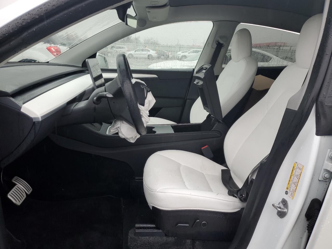 2022 TESLA MODEL Y  VIN:7SAYGDEF0NF539393