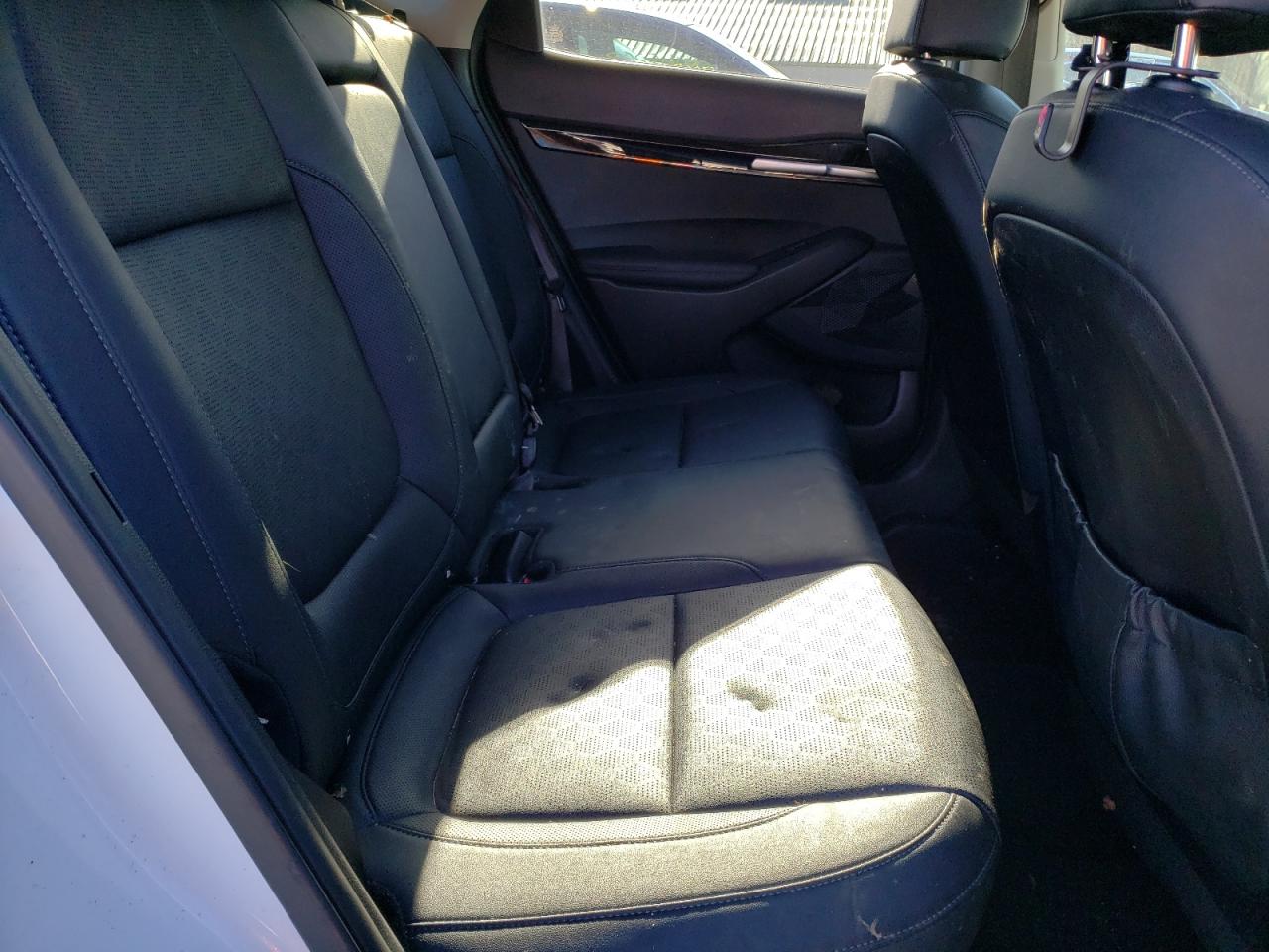2022 KIA SELTOS EX VIN:KNDERCAA0N7330482