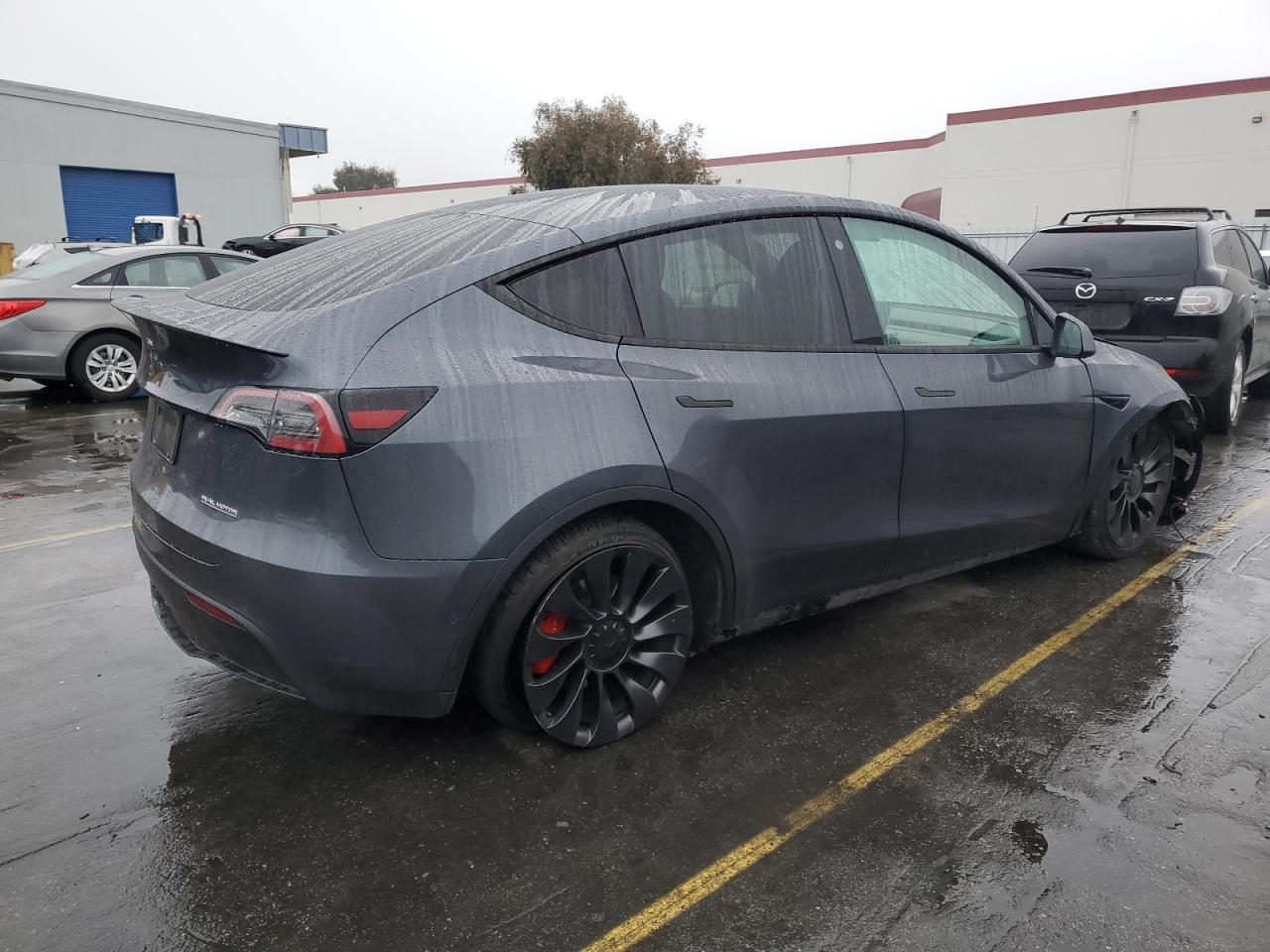 2022 TESLA MODEL Y  VIN:7SAYGDEF9NF324353