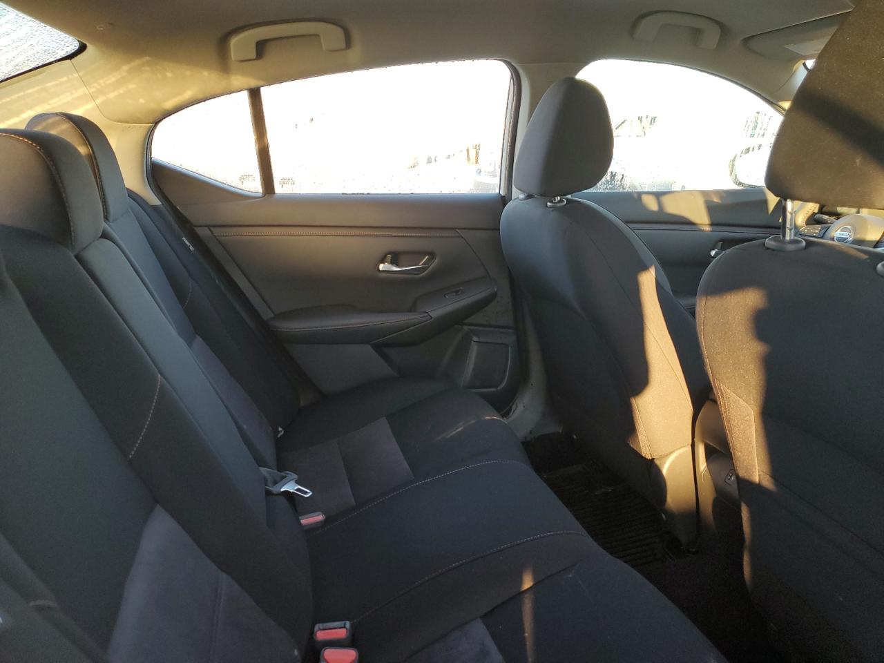 2022 NISSAN SENTRA SR VIN:3N1AB8DV1NY303307