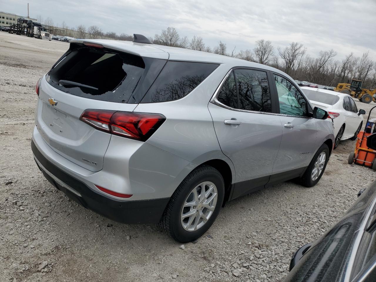 2022 CHEVROLET EQUINOX LT VIN:2GNAXTEV0N6108016