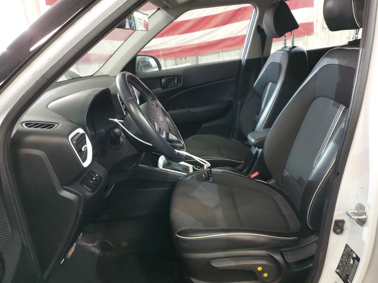 2022 HYUNDAI VENUE SEL VIN:KMHRC8A35NU148839