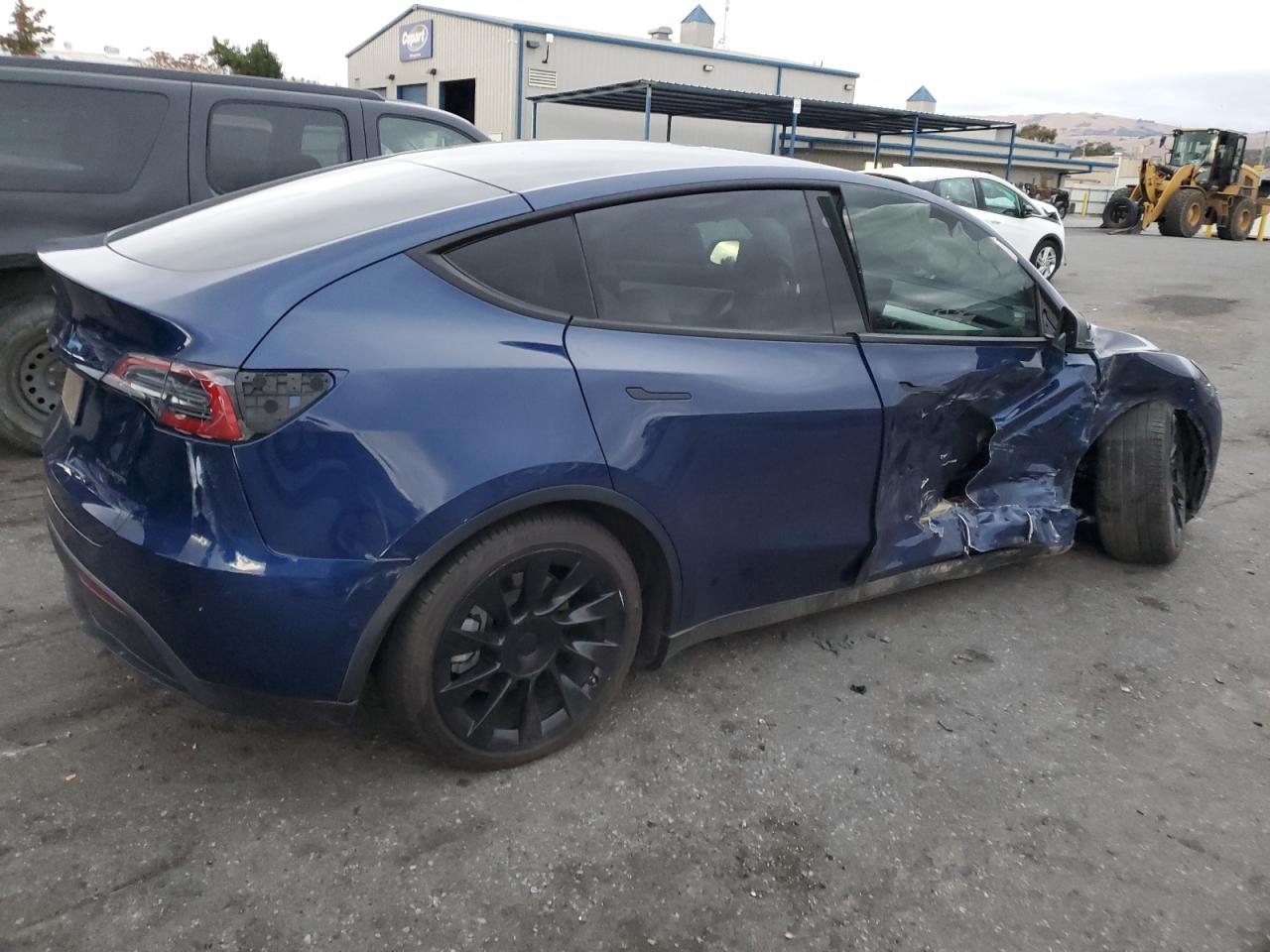 2022 TESLA MODEL Y  VIN:7SAYGDEE8NF401947