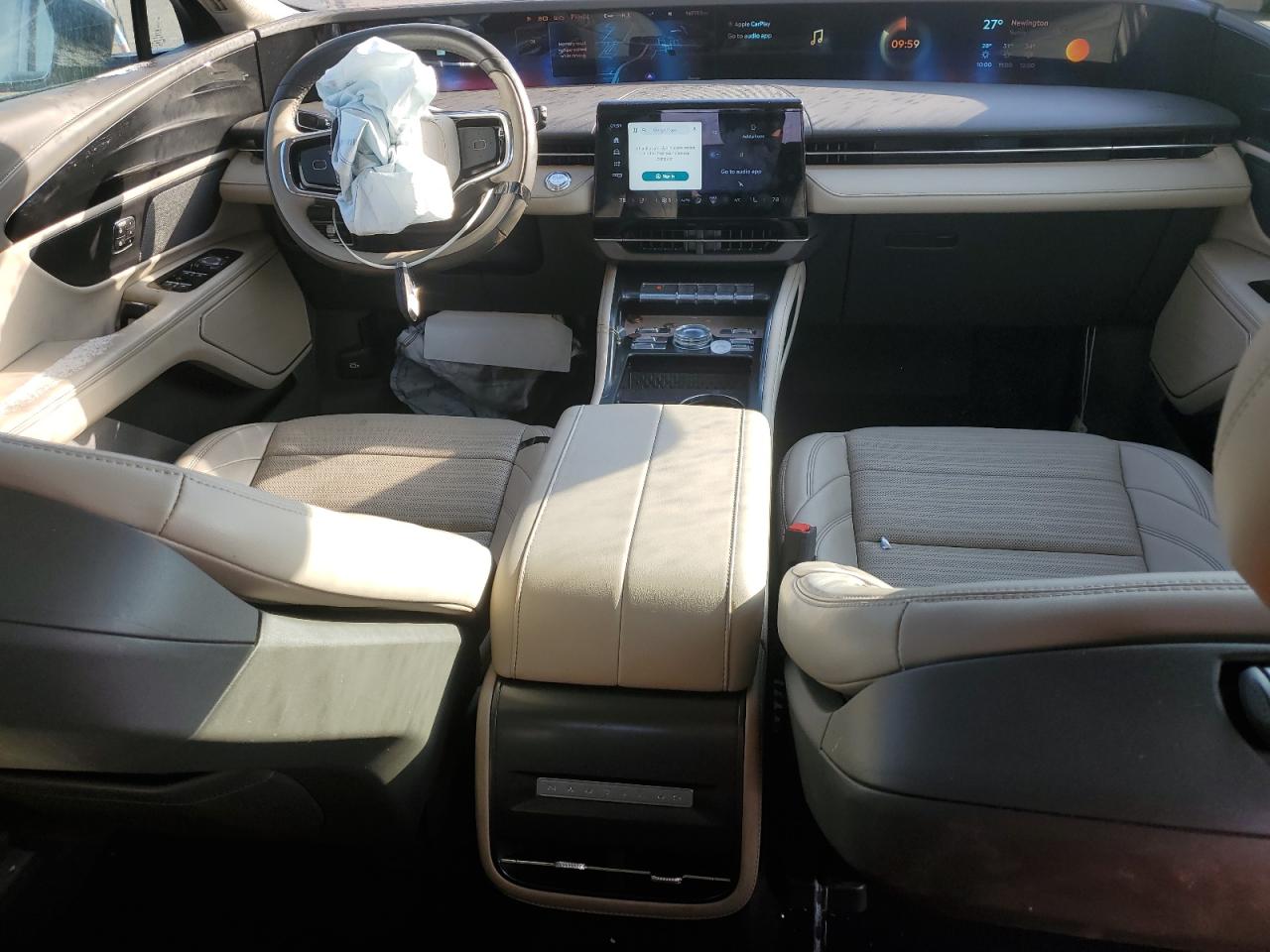 2024 LINCOLN NAUTILUS RESERVE VIN:5LMPJ8KA5RJ814130