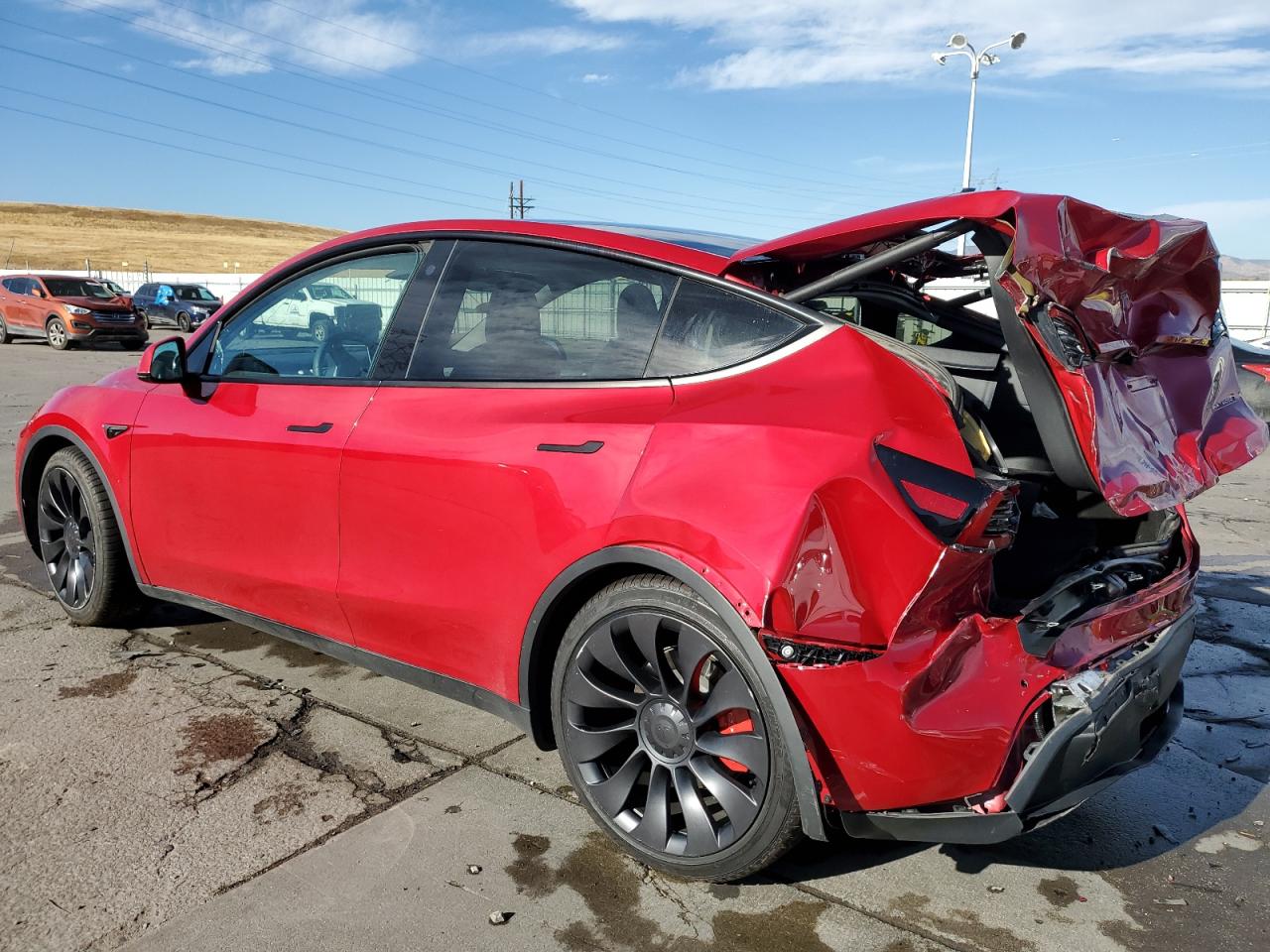 2022 TESLA MODEL Y  VIN:7SAYGDEF4NF547187