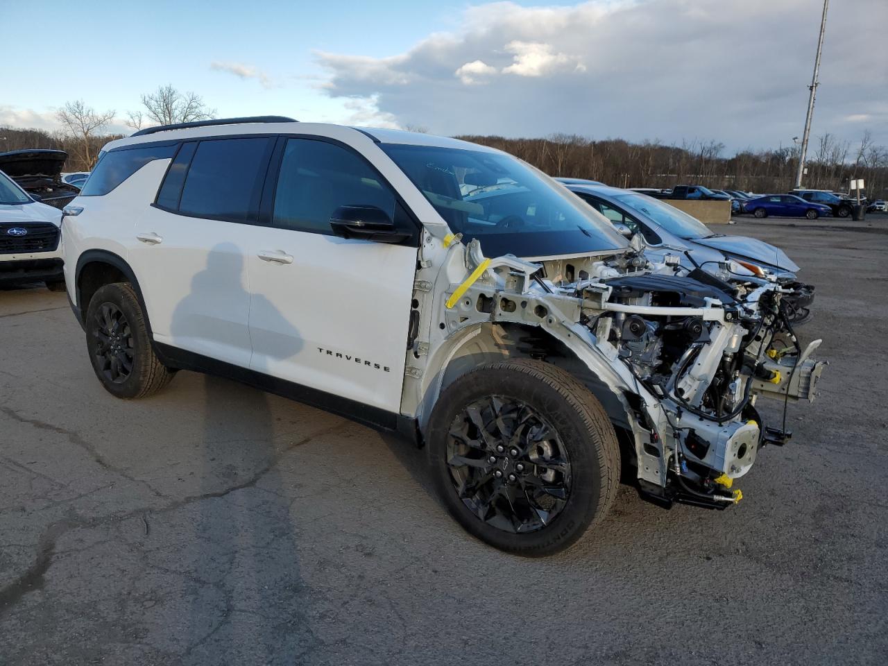 2024 CHEVROLET TRAVERSE LT VIN:1GNEVGKS9RJ213378