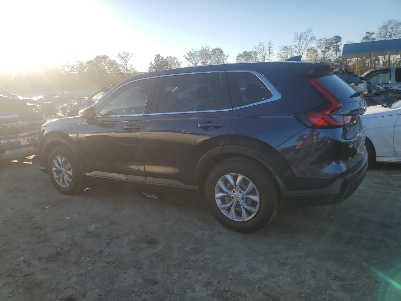 2023 HONDA CR-V LX VIN:7FARS3H26PE010038
