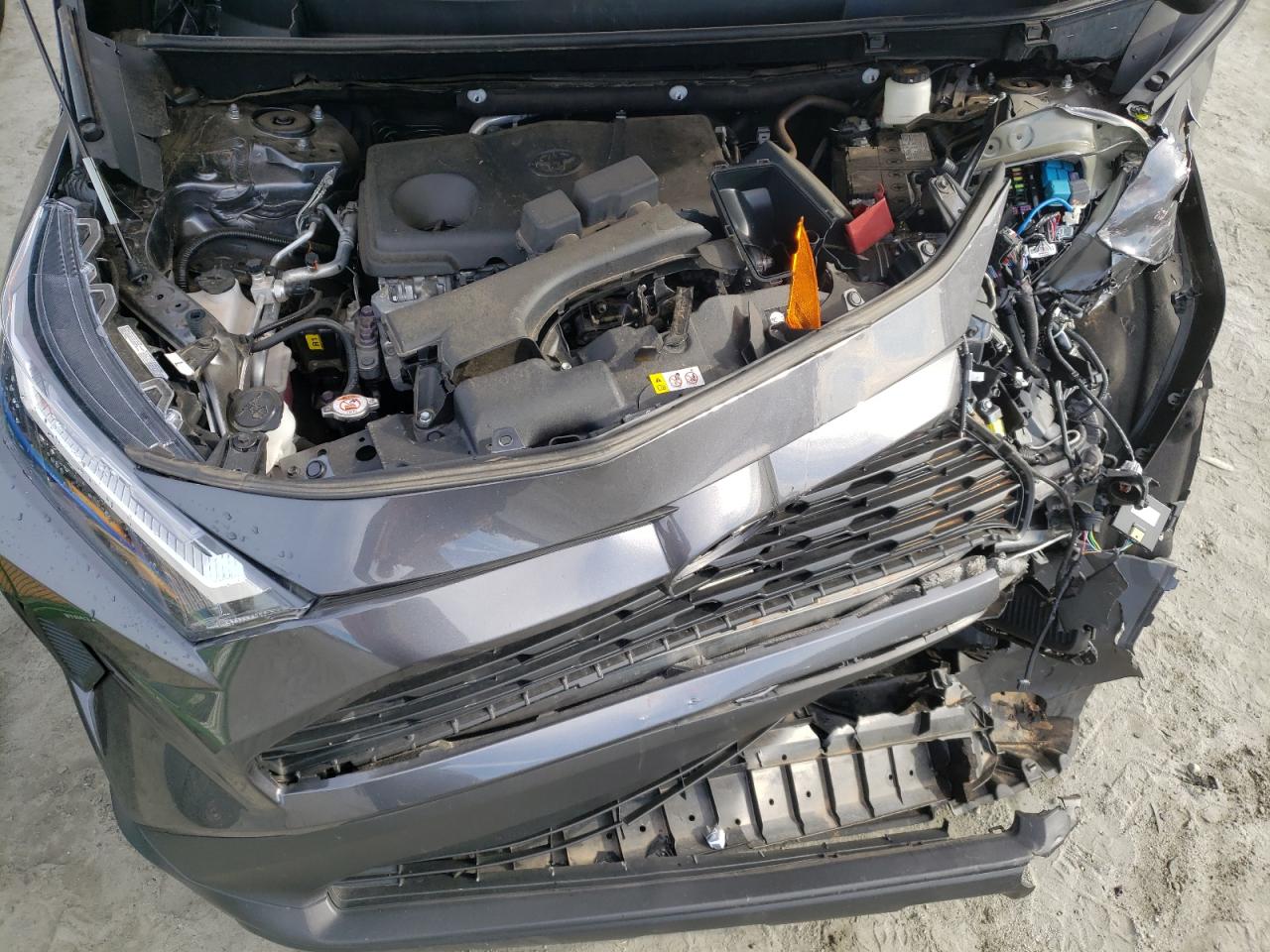 2022 TOYOTA RAV4 XLE VIN:2T3P1RFV7NC305552