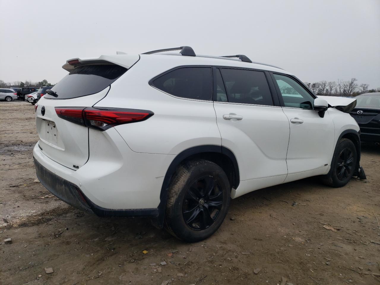 2022 TOYOTA HIGHLANDER HYBRID XLE VIN:5TDABRCH7NS538252