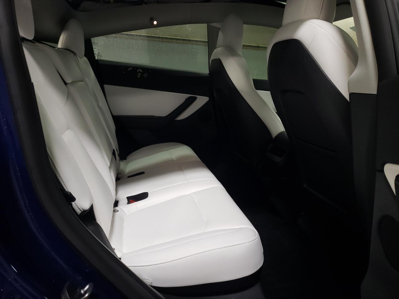 2022 TESLA MODEL Y  VIN:7SAYGDEE3NF439201
