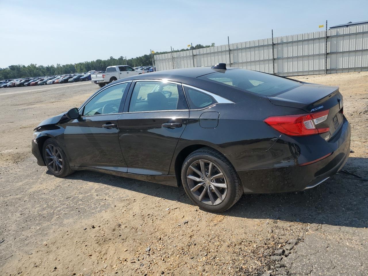 2022 HONDA ACCORD LX VIN:1HGCV1F11NA040868