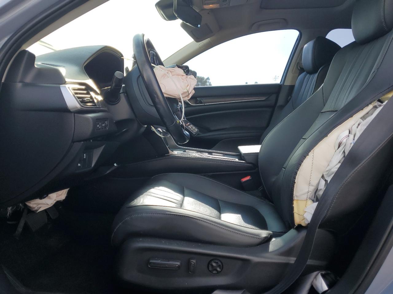 2022 HONDA ACCORD TOURING HYBRID VIN:1HGCV3F97NA029570