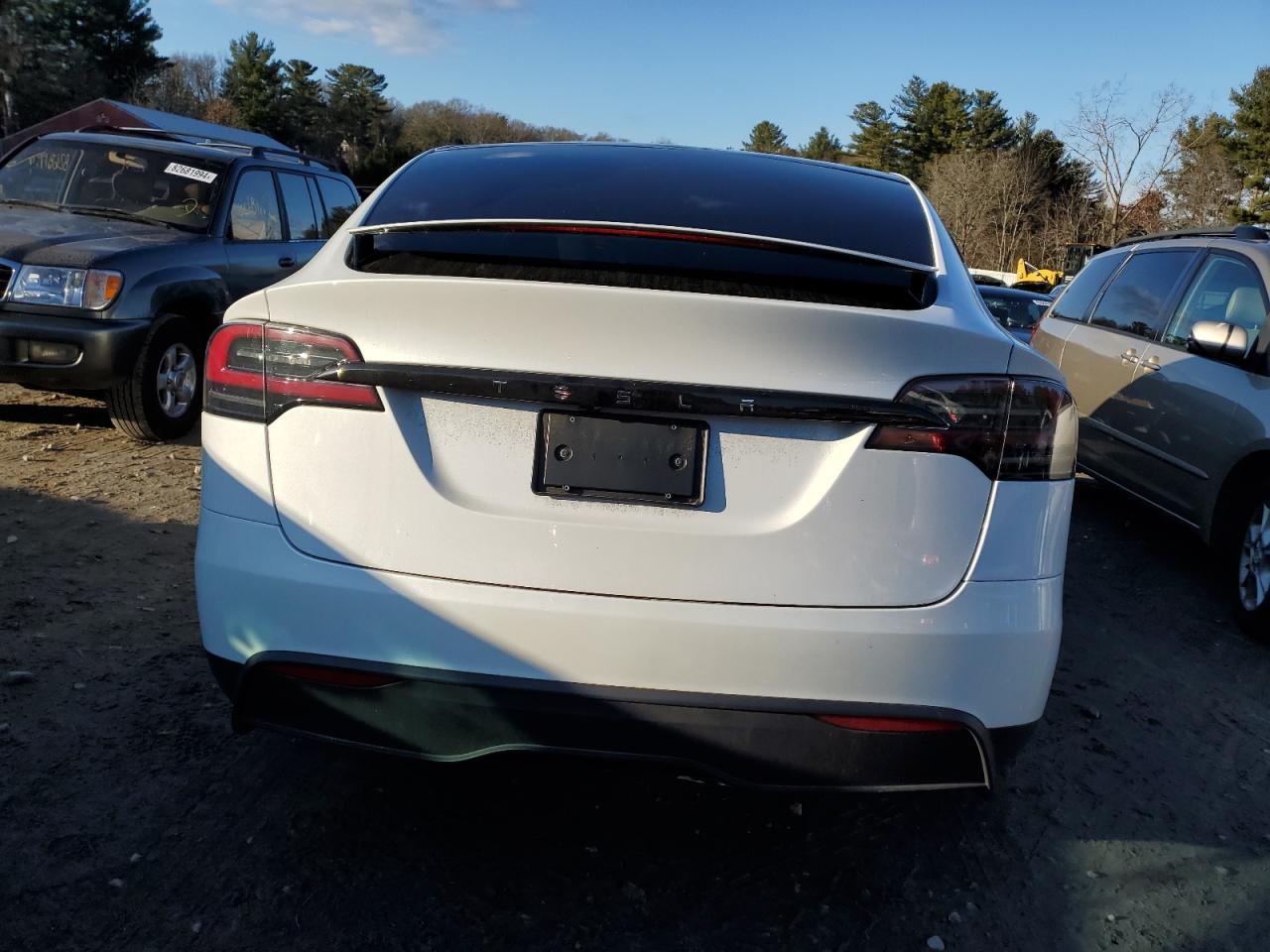 2024 TESLA MODEL X  VIN:7SAXCAE53RF442904