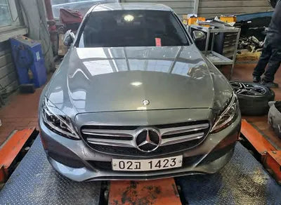 2017 Mercedes-Benz C 220 313KMWDDWF0EB5HR2 VIN:313KMWDDWF0EB5HR2