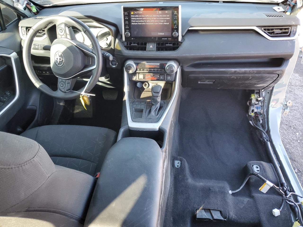 2022 TOYOTA RAV4 XLE VIN:2T3W1RFV3NW194685