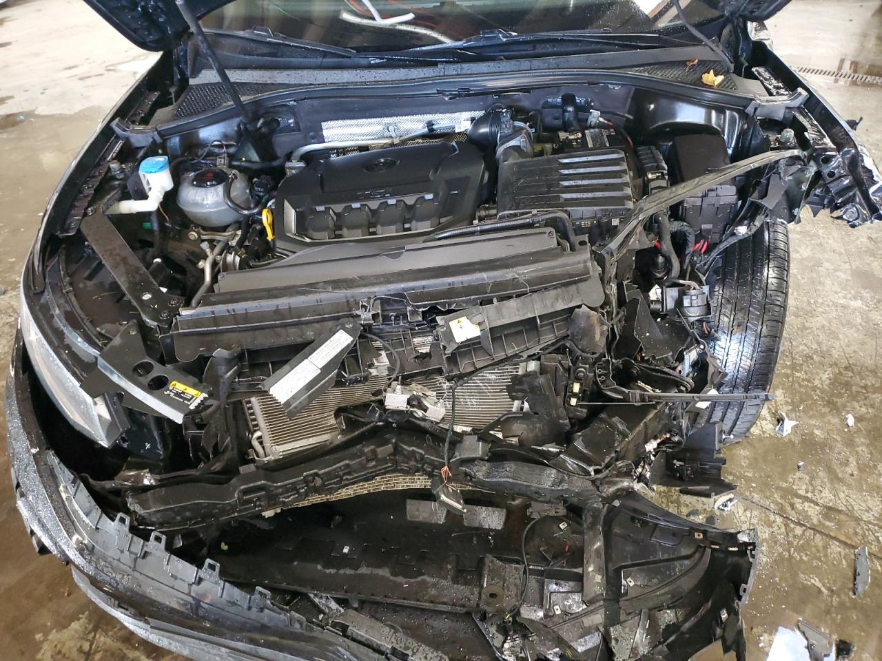 2022 VOLKSWAGEN TIGUAN SE VIN:3VV2B7AX3NM136801