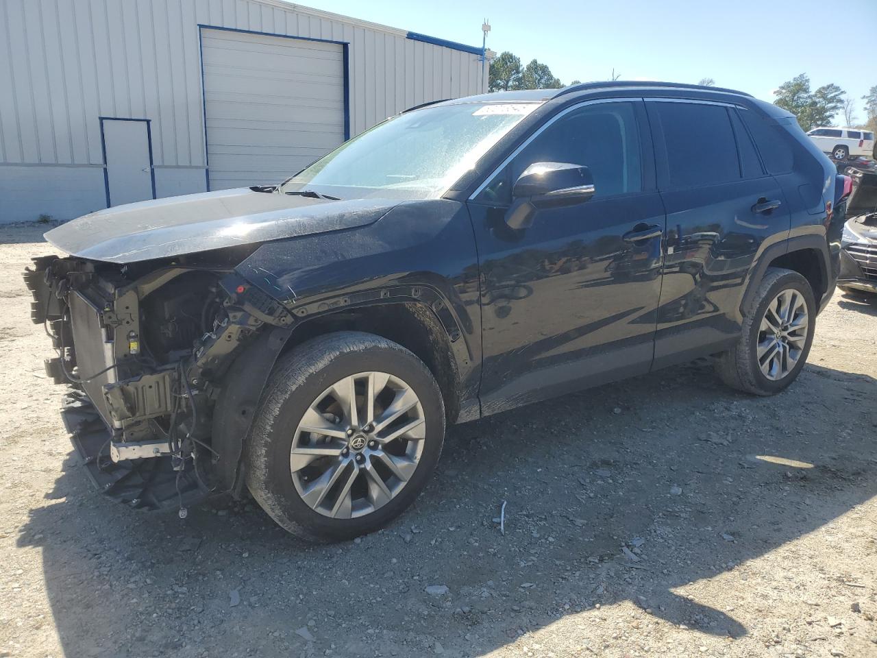 2022 TOYOTA RAV4 XLE PREMIUM VIN:2T3C1RFV7NC198419