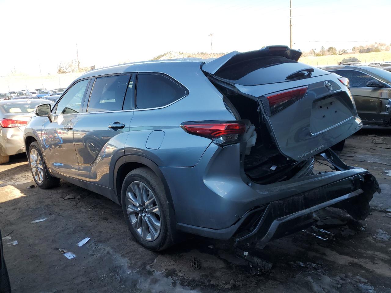 2022 TOYOTA HIGHLANDER LIMITED VIN:5TDDZRBH2NS206200